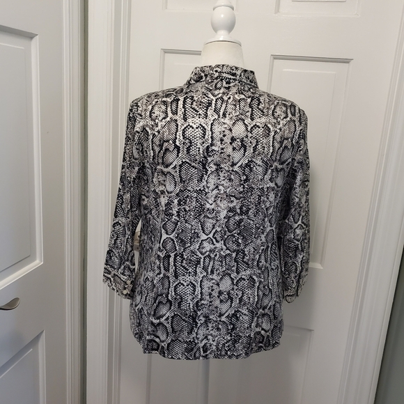 Apt. 9 Animal Print Knit Blouse Size 0X, Business Casual - Picture 7 of 10